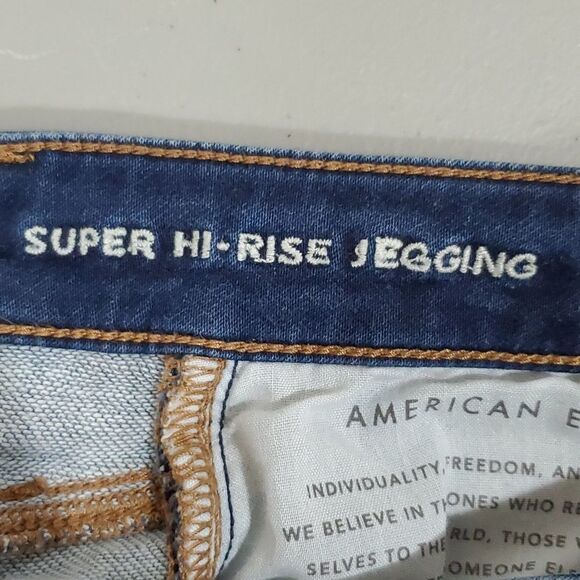 American Eagle next level stretch dark wash super high rise jeggings - Picture 8 of 8